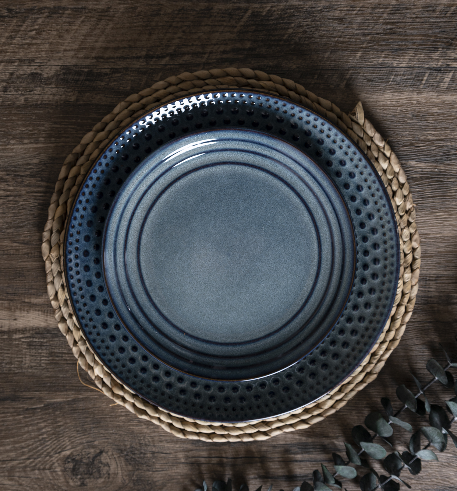 CHANGSHA HAPPY GO Textured Stoneware Dinnerware Set – Embossed Patterns with Reactive Glaze Plates, Bowls & Mugs for Rustic Dining|happygodinnerware.com