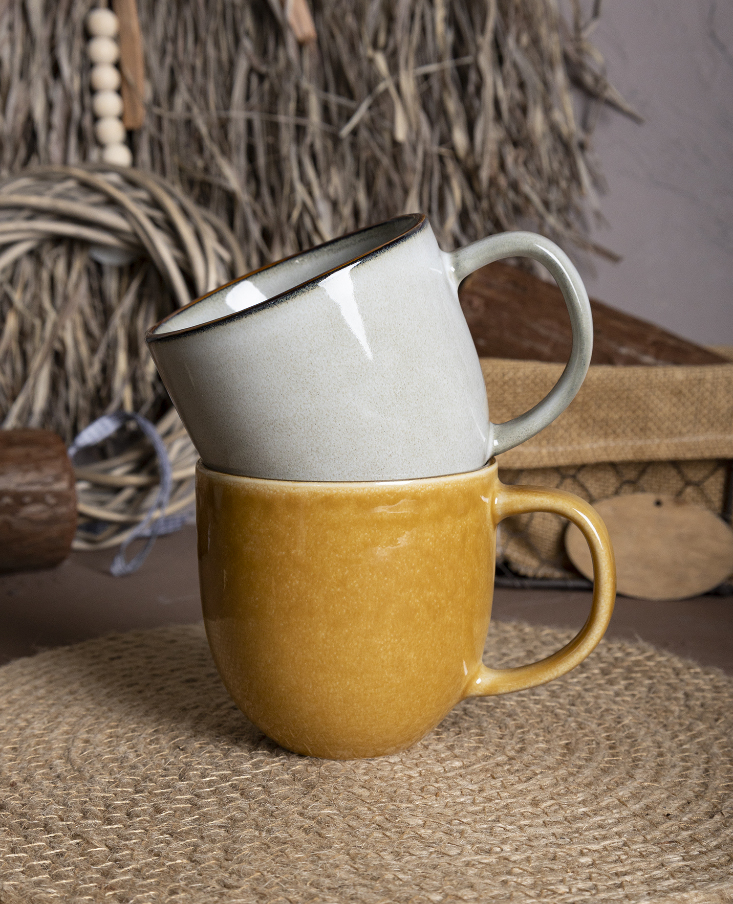 CHANGSHA HAPPY GO Retro Edge Stoneware Dinnerware Set – Color Glazed Plates, Bowls & Mugs with Rustic Brown Rim Design|happygodinnerware.com