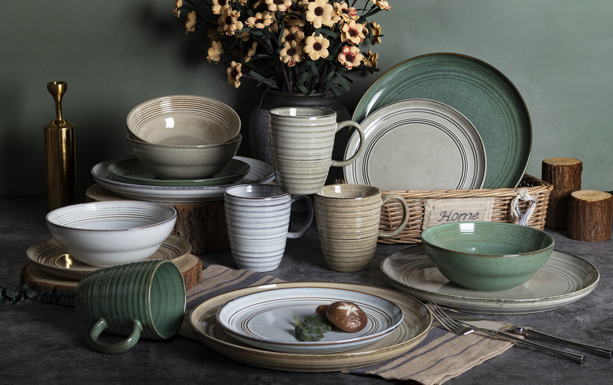 CHANGSHA HAPPY GO Ribbed Reactive Glaze Stoneware Dinnerware Set – Natural Earth Tone Plates, Bowls & Mugs for Rustic Modern Dining|happygodinnerware.com