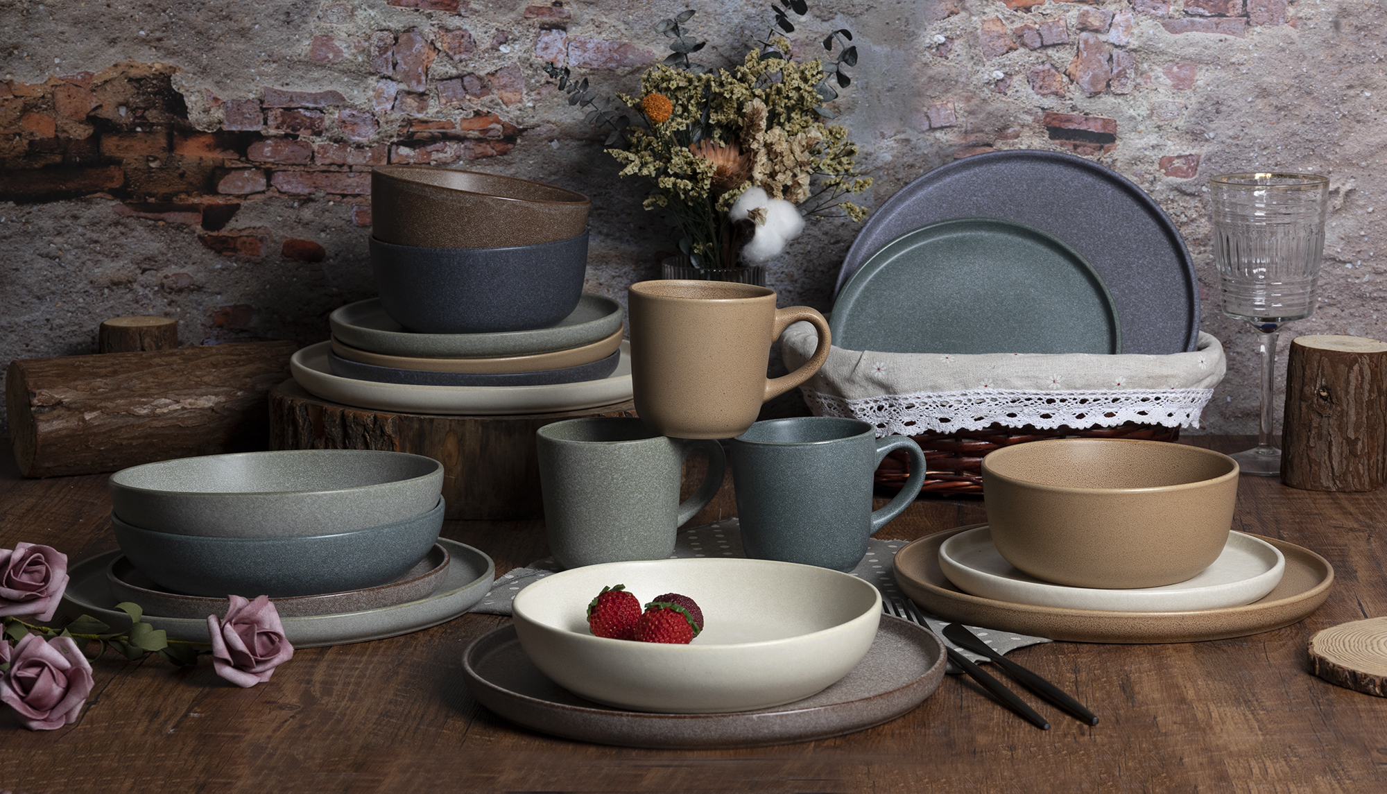 CHANGSHA HAPPY GO Matte Textured Stoneware Dinnerware Set – Modern Minimalist Plates, Bowls & Mugs in Natural Earthy Shades|happygodinnerware.com