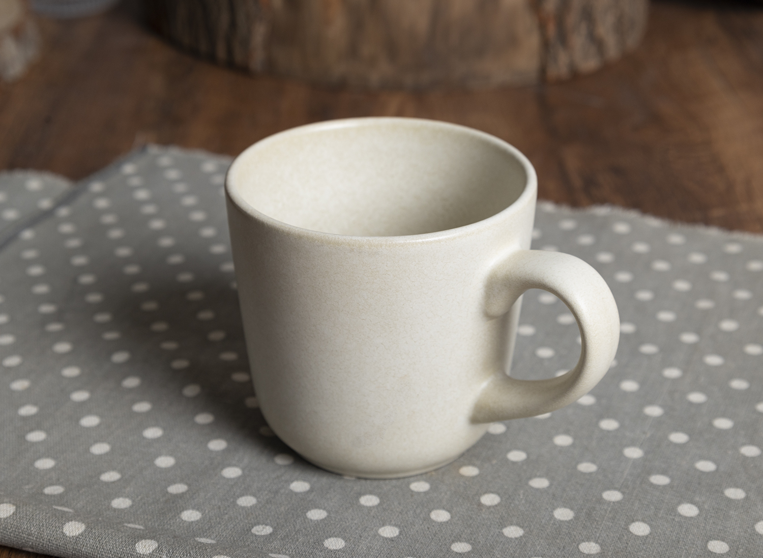 CHANGSHA HAPPY GO Matte Textured Stoneware Dinnerware Set – Modern Minimalist Plates, Bowls & Mugs in Natural Earthy Shades|happygodinnerware.com