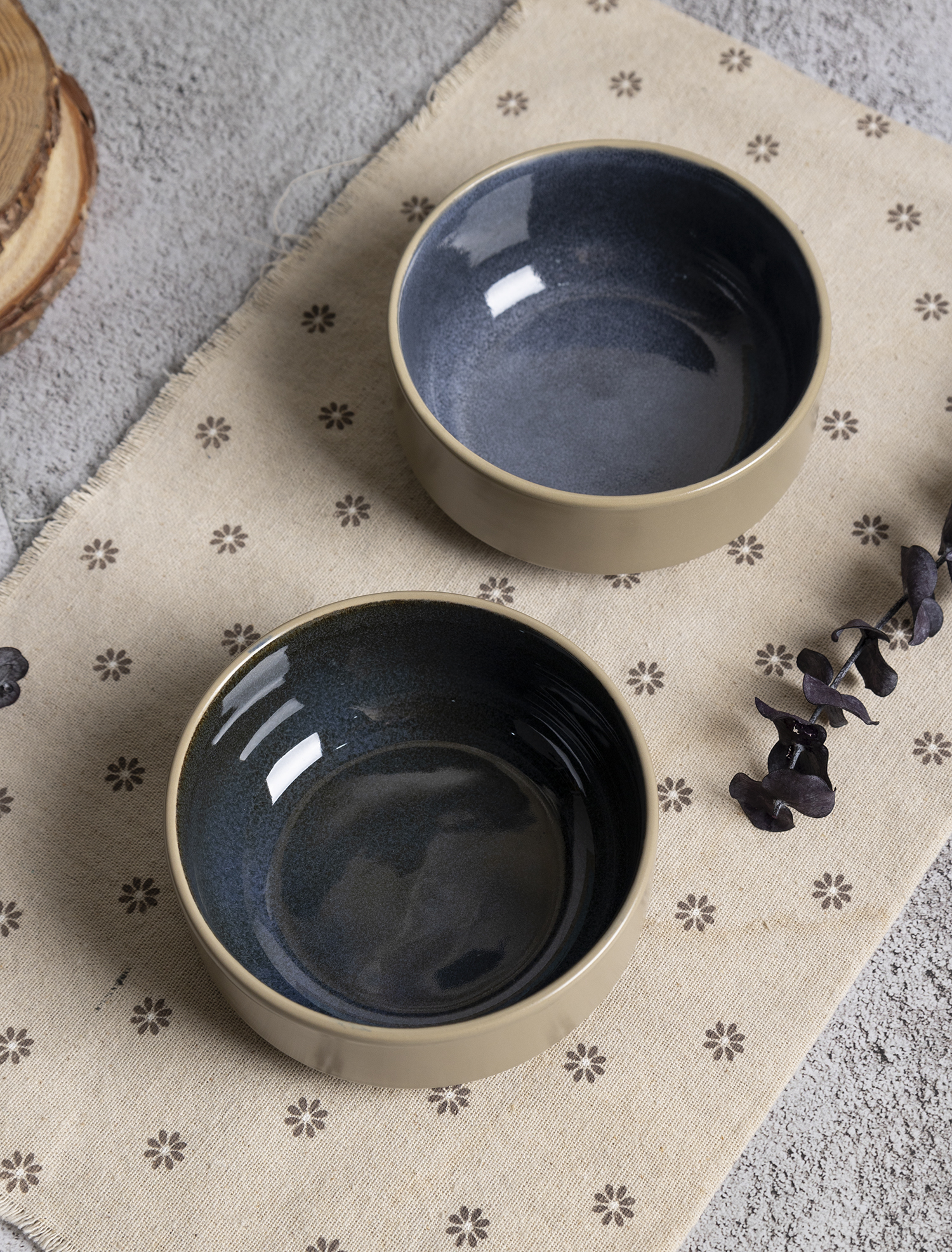 CHANGSHA HAPPY GO Modern Matte Glaze Stoneware Dinnerware Set with Reactive Interior Finish|happygodinnerware.com