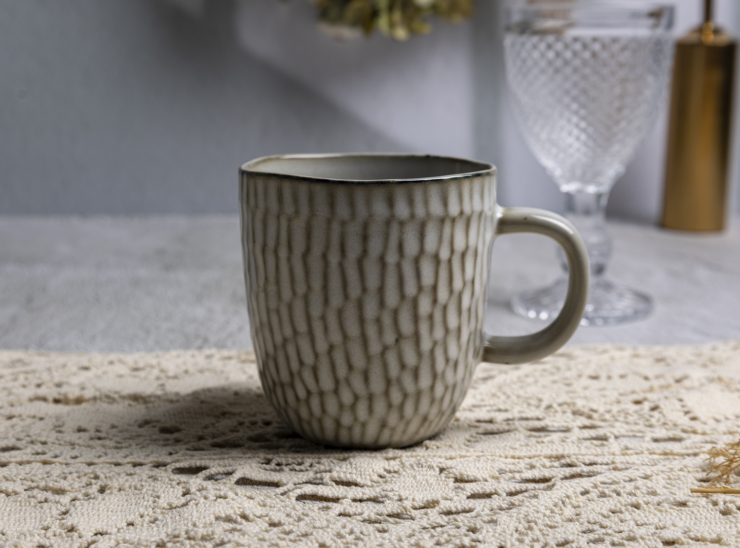CHANGSHA HAPPY GO Embossed extured Reactive Glaze Stoneware Dinnerware Set in Assorted Colors|happygodinnerware.com