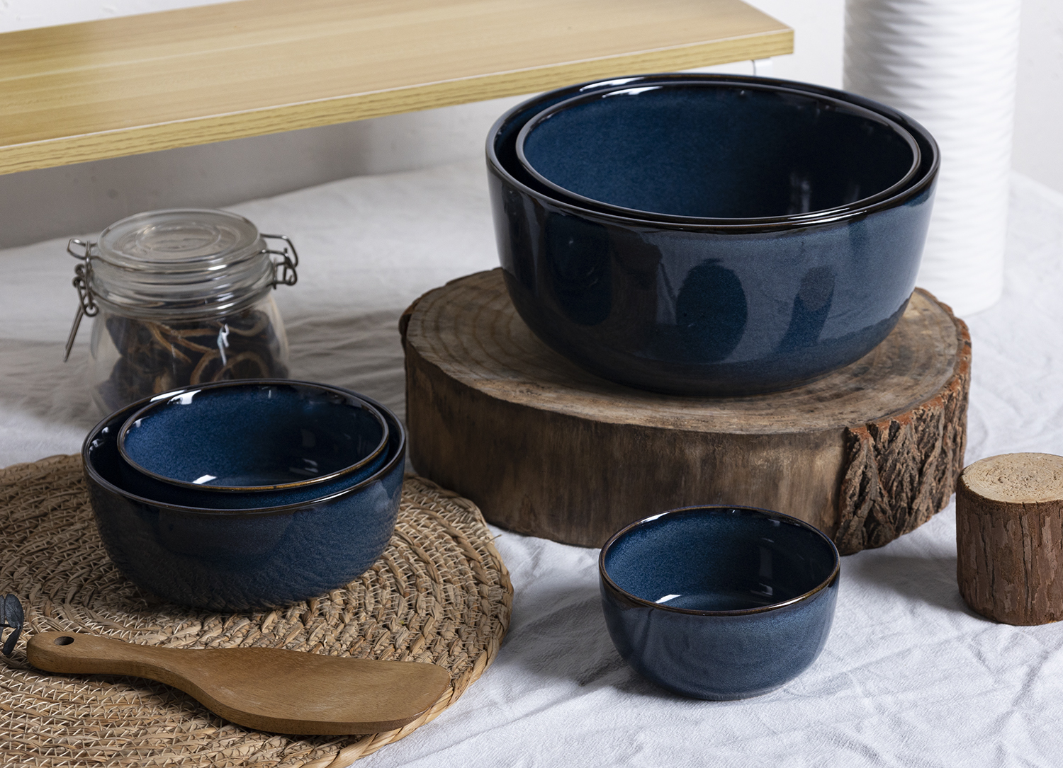 CHANGSHA HAPPY GO Two-Tone Reactive Glaze Ceramic Bowl Set for Kitchen and Dining|happygodinnerware.com