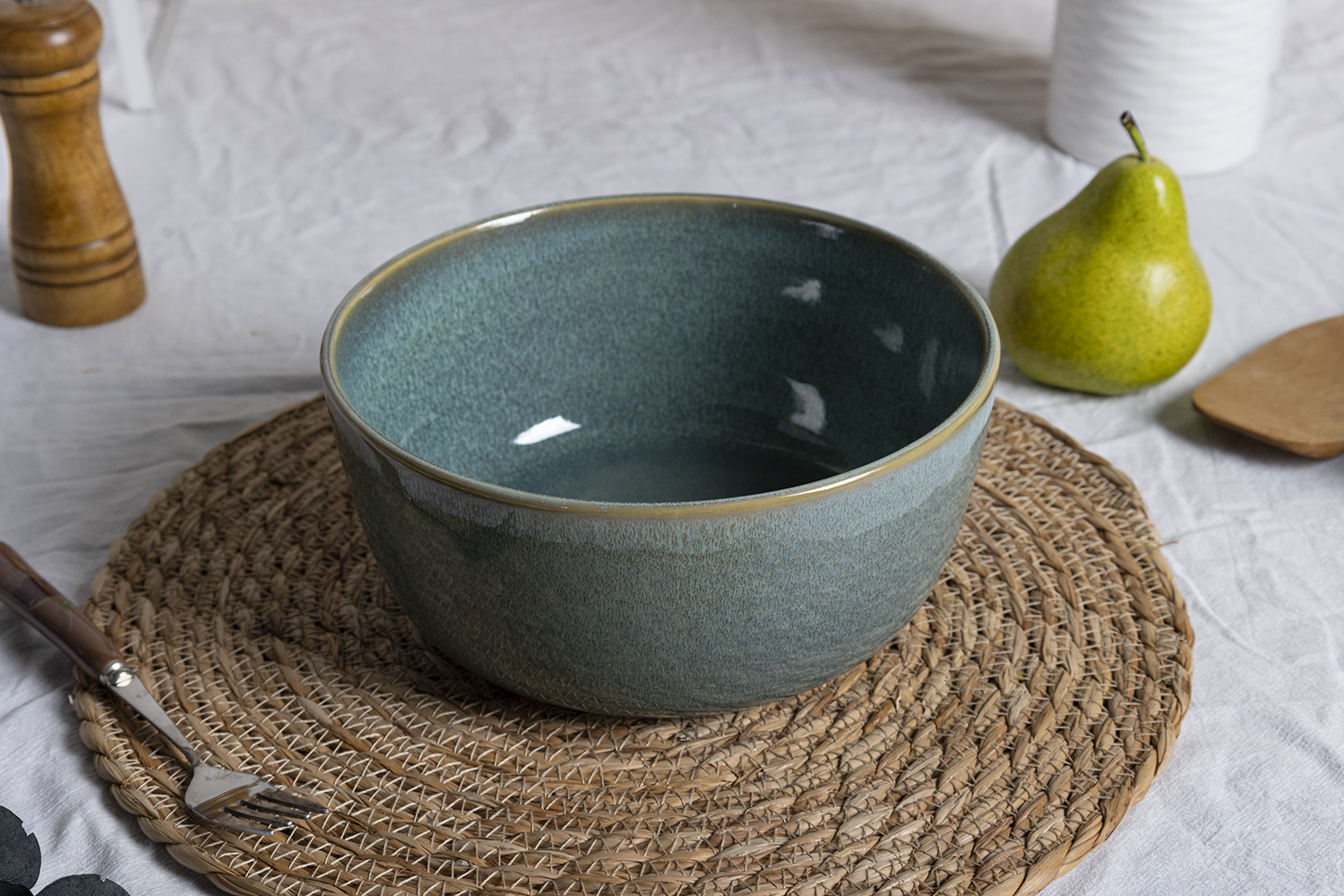 CHANGSHA HAPPY GO Two-Tone Reactive Glaze Ceramic Bowl Set for Kitchen and Dining|happygodinnerware.com