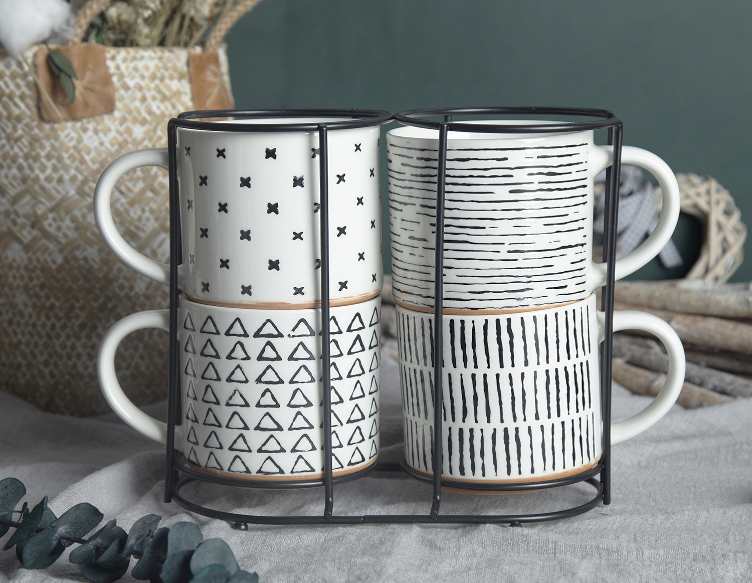 CHANGSHA HAPPY GO Nordic Minimalist Underglaze Screen Printed New Bone China Mugs |happygodinnerware.com