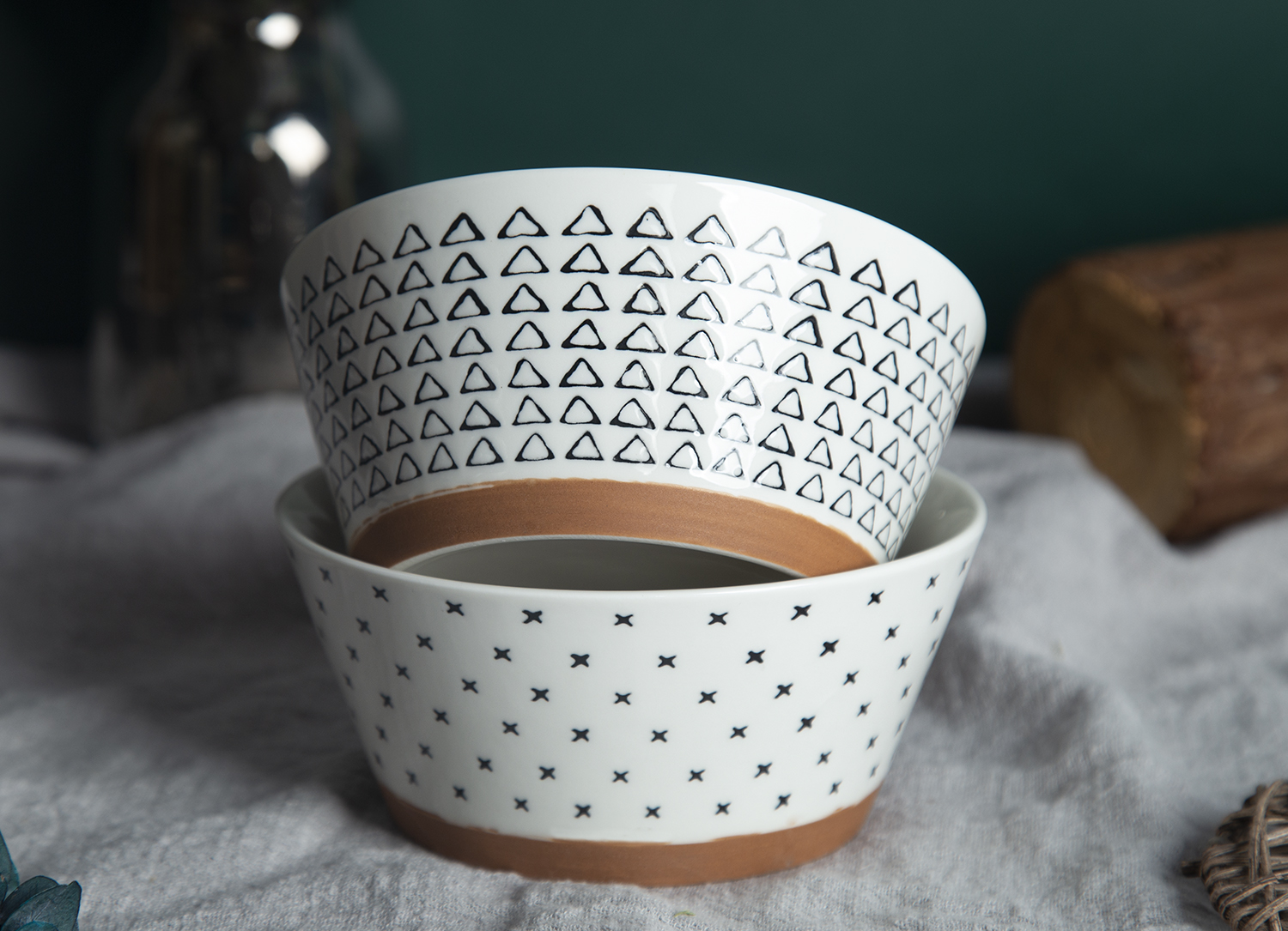 CHANGSHA HAPPY GO Nordic Minimalist Underglaze Screen Printed New Bone China Mugs |happygodinnerware.com