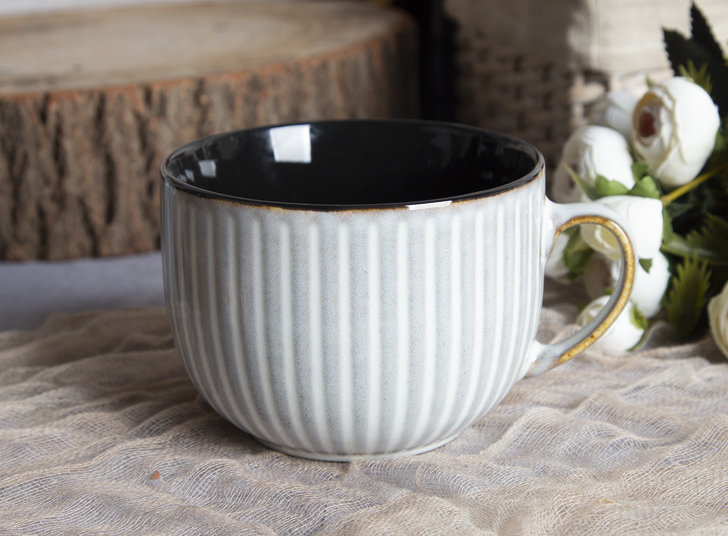 CHANGSHA HAPPY GO Embossed Design Mugs with Reactive Glaze |happygodinnerware.com