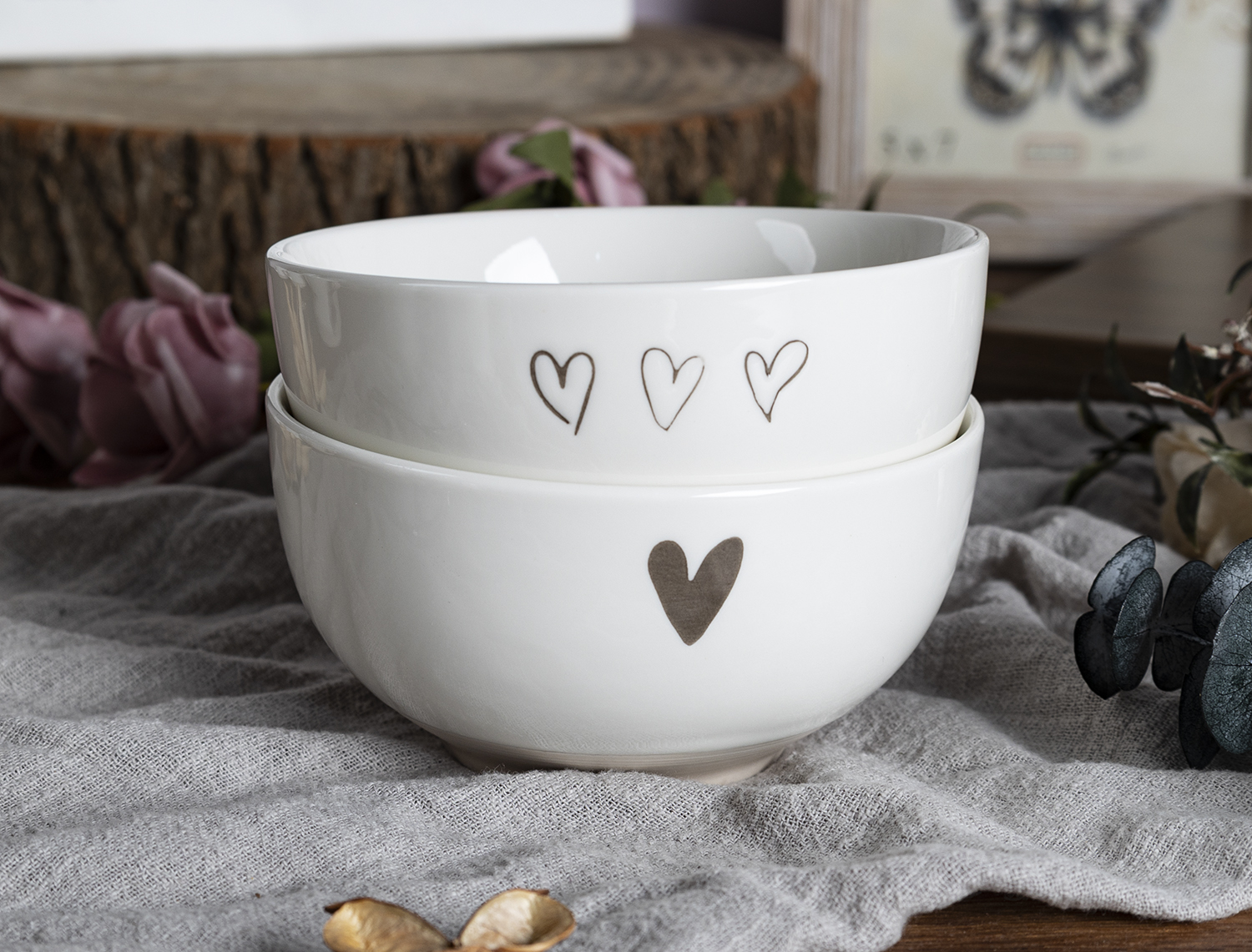 CHANGSHA HAPPY GO Love with Heart Design 340ml Promotional Coffee Mugs for Gifts|happygodinnerware.com