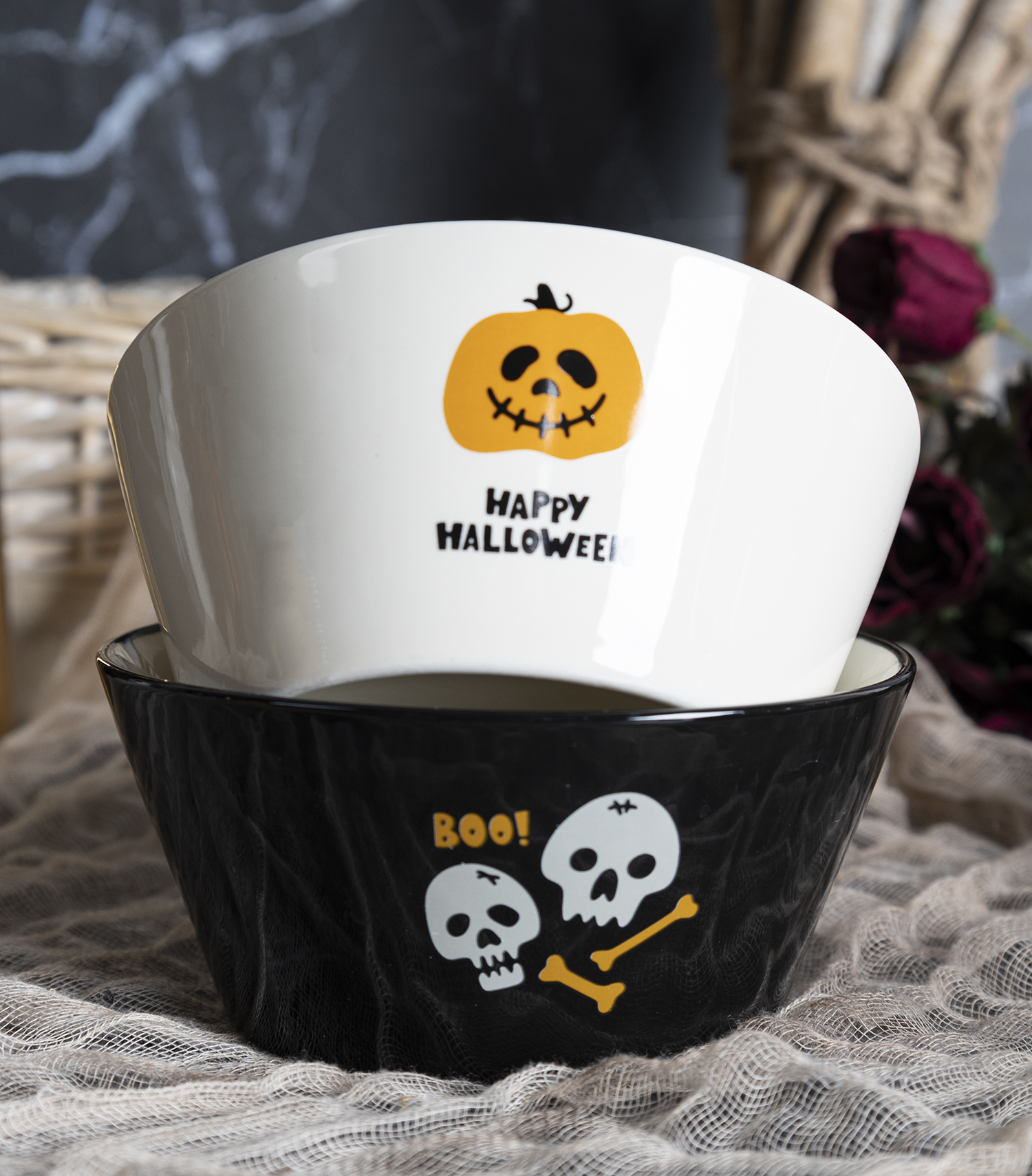 CHANGSHA HAPPY GO  Playful Halloween-Themed New Bone China Mug Set with Cartoon Ghosts and Pumpkins Decals  |happygodinnerware.com