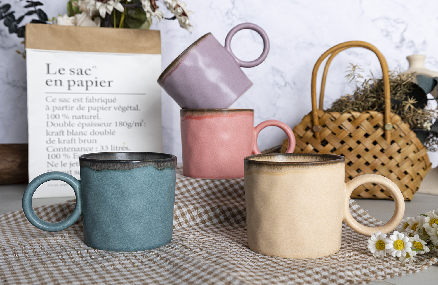 CHANGSHA HAPPY GO Modern Round-Edge Reactive Glaze Bone China Mug Set with Warm-Tone Color Gradients |Dopamine Series Ceramics  |happygodinnerware.com
