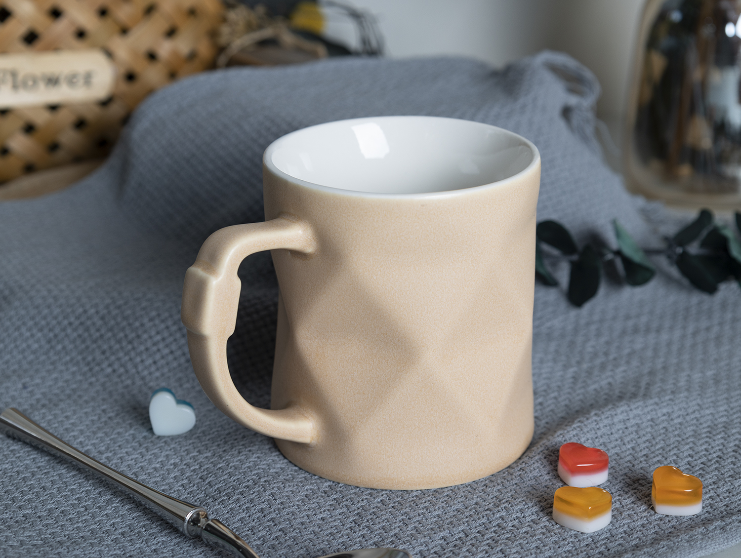CHANGSHA HAPPY GO Matte Pastel Embossed New Bone China Mugs with Diamond Texture and Artistic Handle |Dopamine Series Ceramics  |happygodinnerware.com