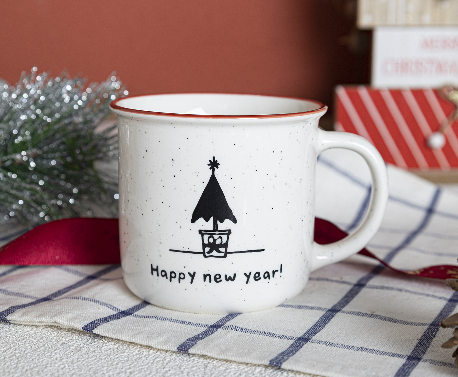 CHANGSHA HAPPY GO  Monochrome Christmas Bone China Mug Set with Hand-Drawn Festive Motifs in Black Ink Finish  |happygodinnerware.com