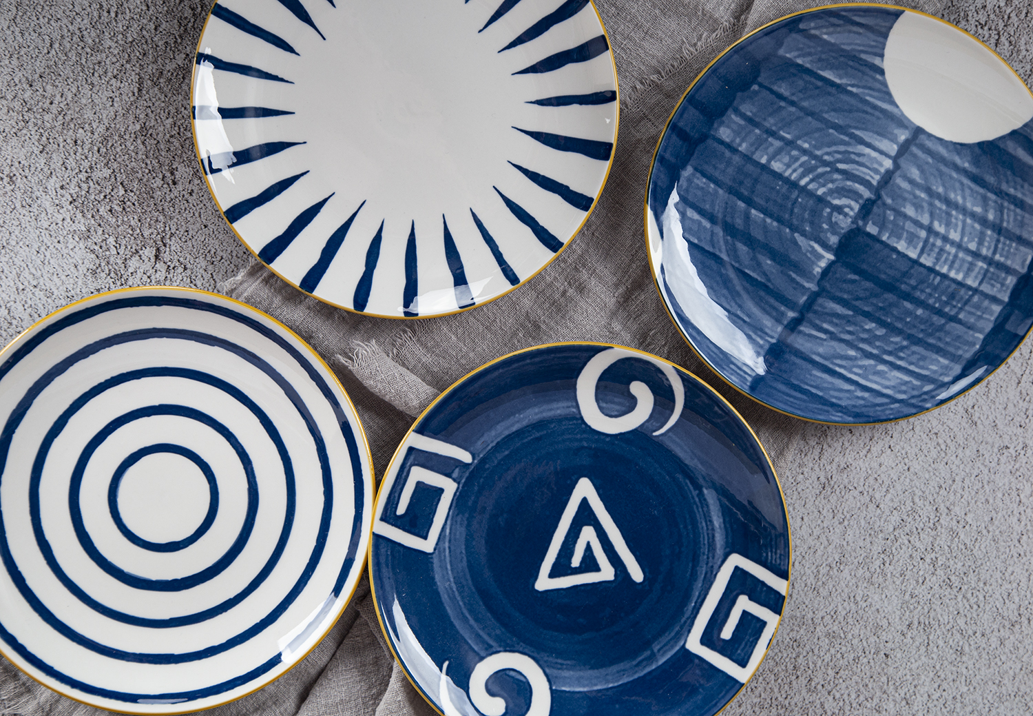 CHANGSHA HAPPY GO Indigo Rhythm – Printed Porcelain Dinnerware Set | happygodinnerware.com