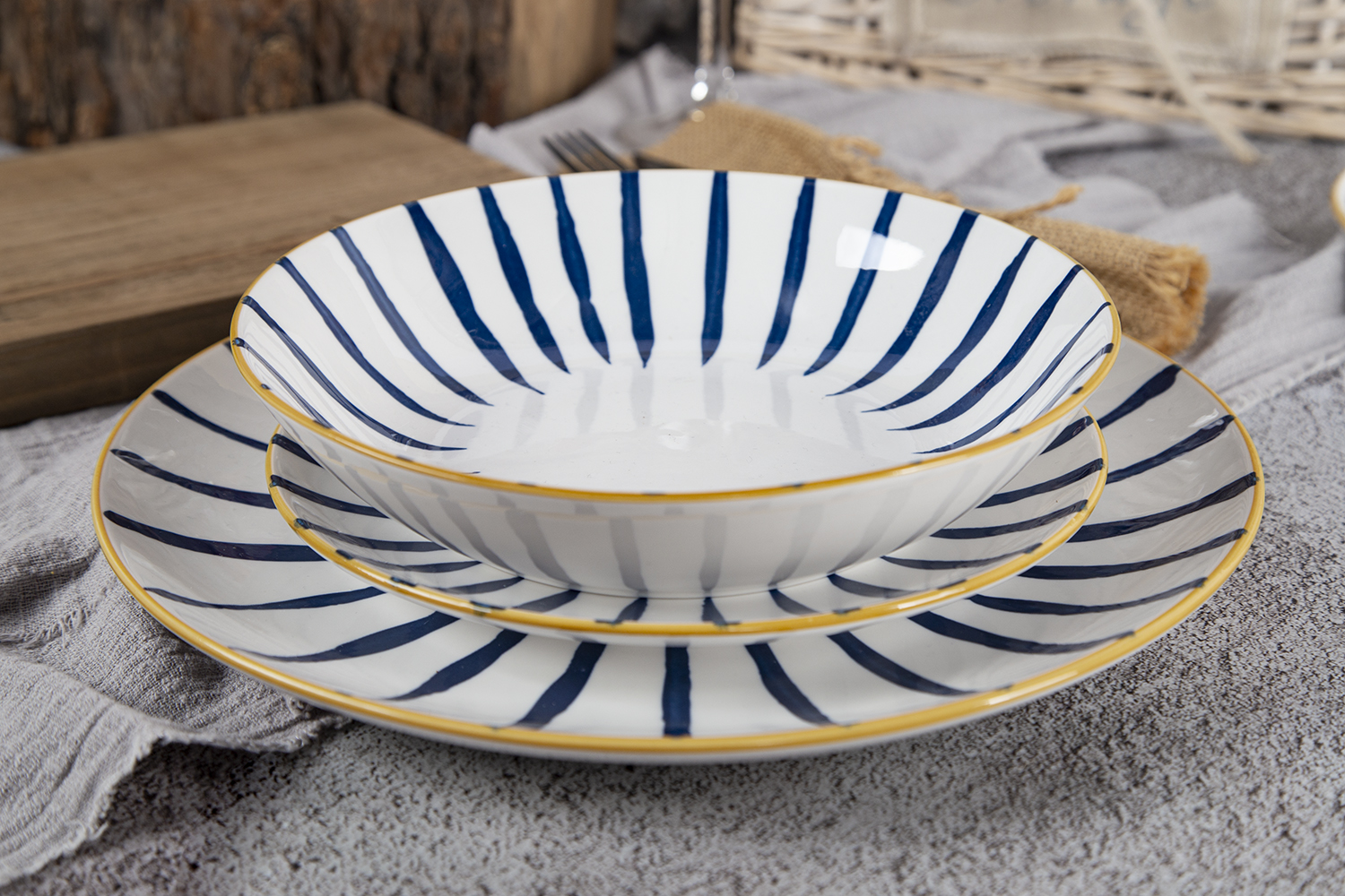CHANGSHA HAPPY GO Indigo Rhythm – Printed Porcelain Dinnerware Set | happygodinnerware.com
