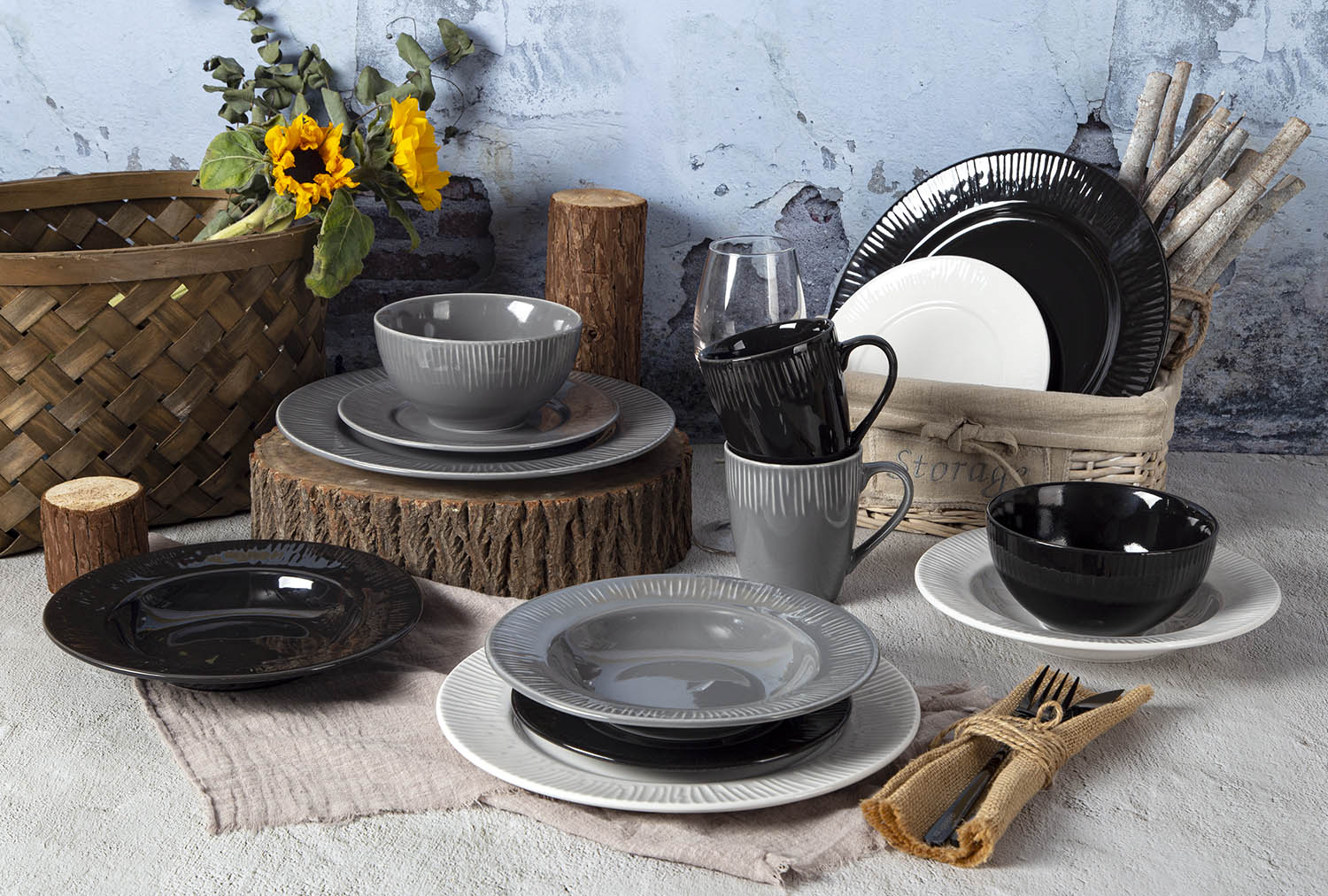 CHANGSHA HAPPY GO Whisper Emboss – White Porcelain Dinnerware Set | happygodinnerware.com