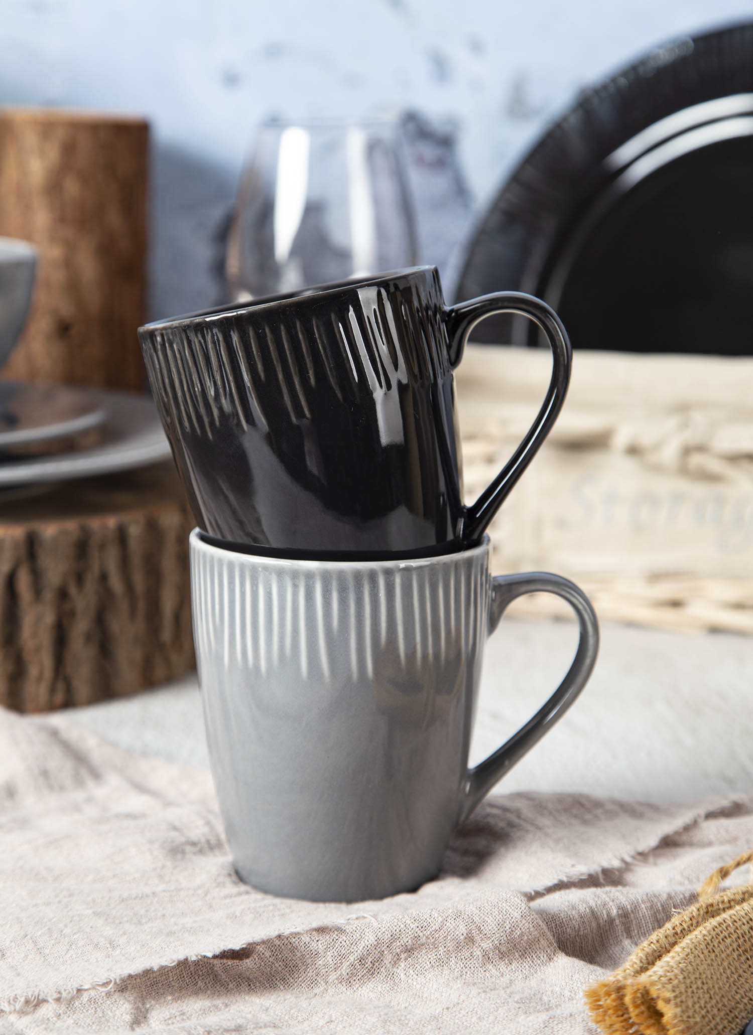 CHANGSHA HAPPY GO Whisper Emboss – White Porcelain Dinnerware Set | happygodinnerware.com