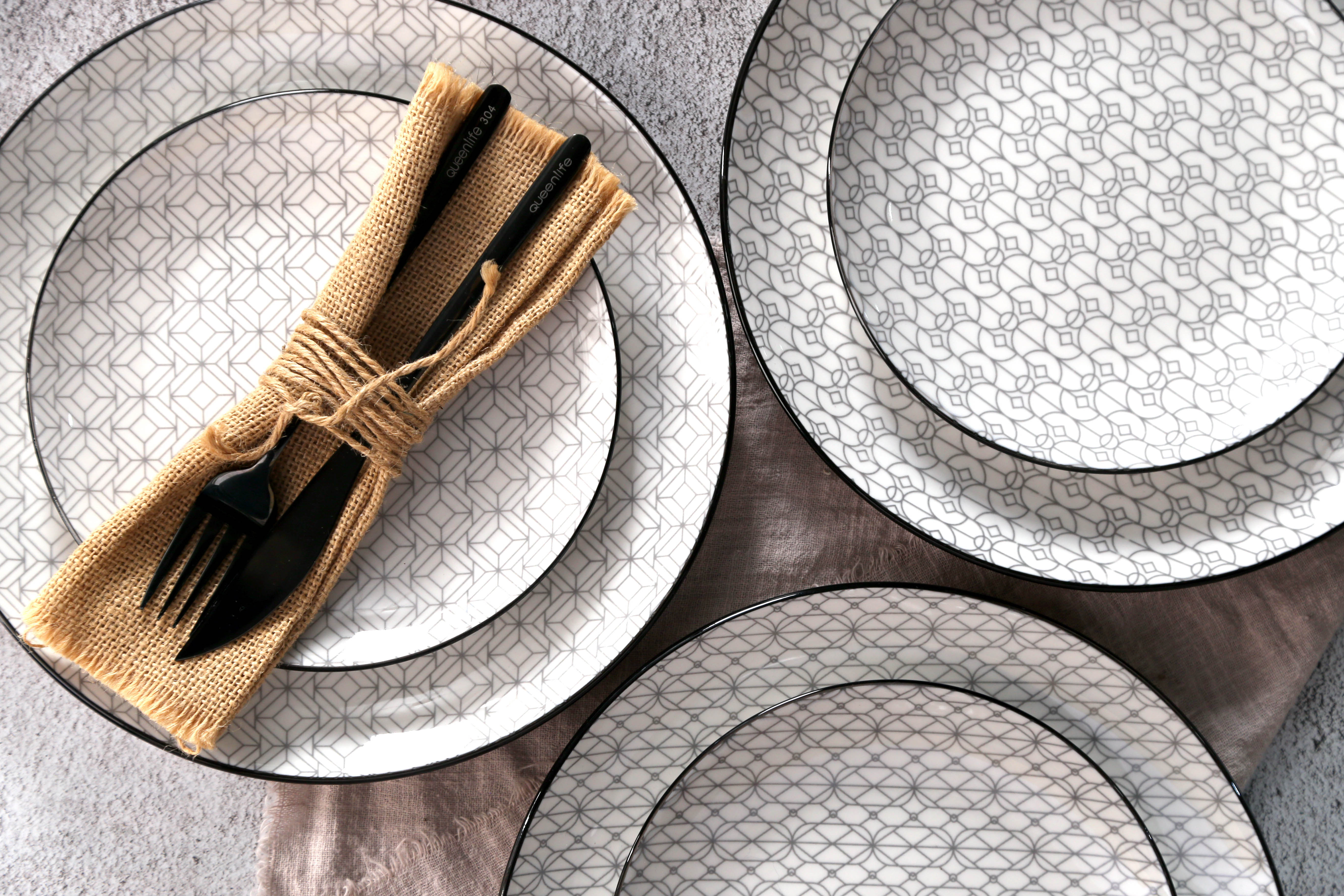 CHANGSHA HAPPY GO Nomad Lines – Printed White Porcelain Dinnerware Set | happygodinnerware.com