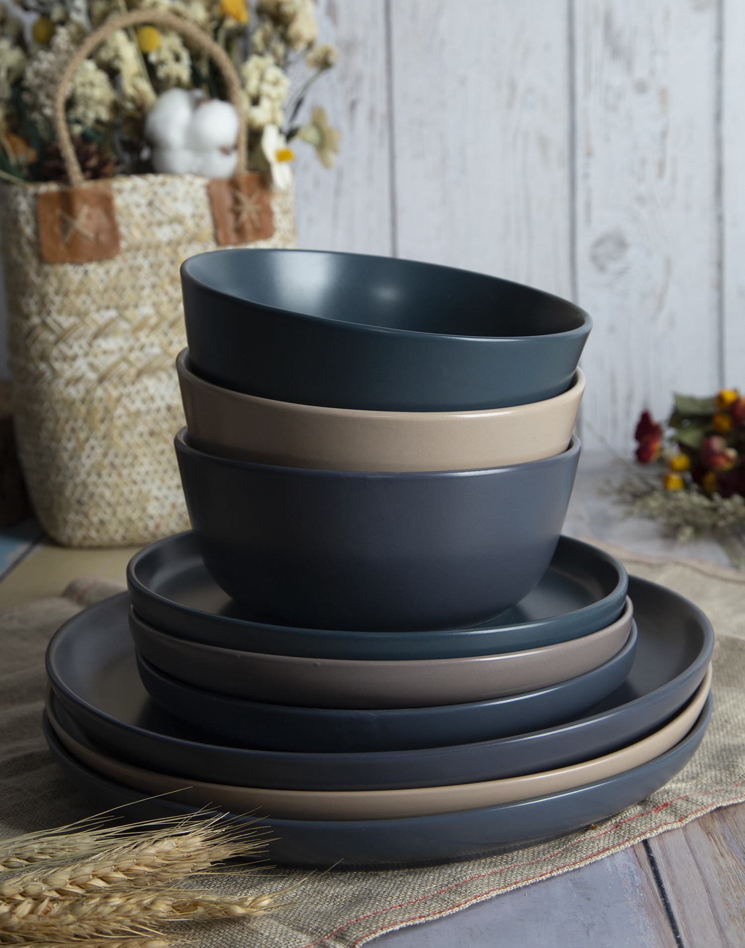 CHANGSHA HAPPY GO Stoneware Color Glaze Dinnerware Set |happygodinnerware.com