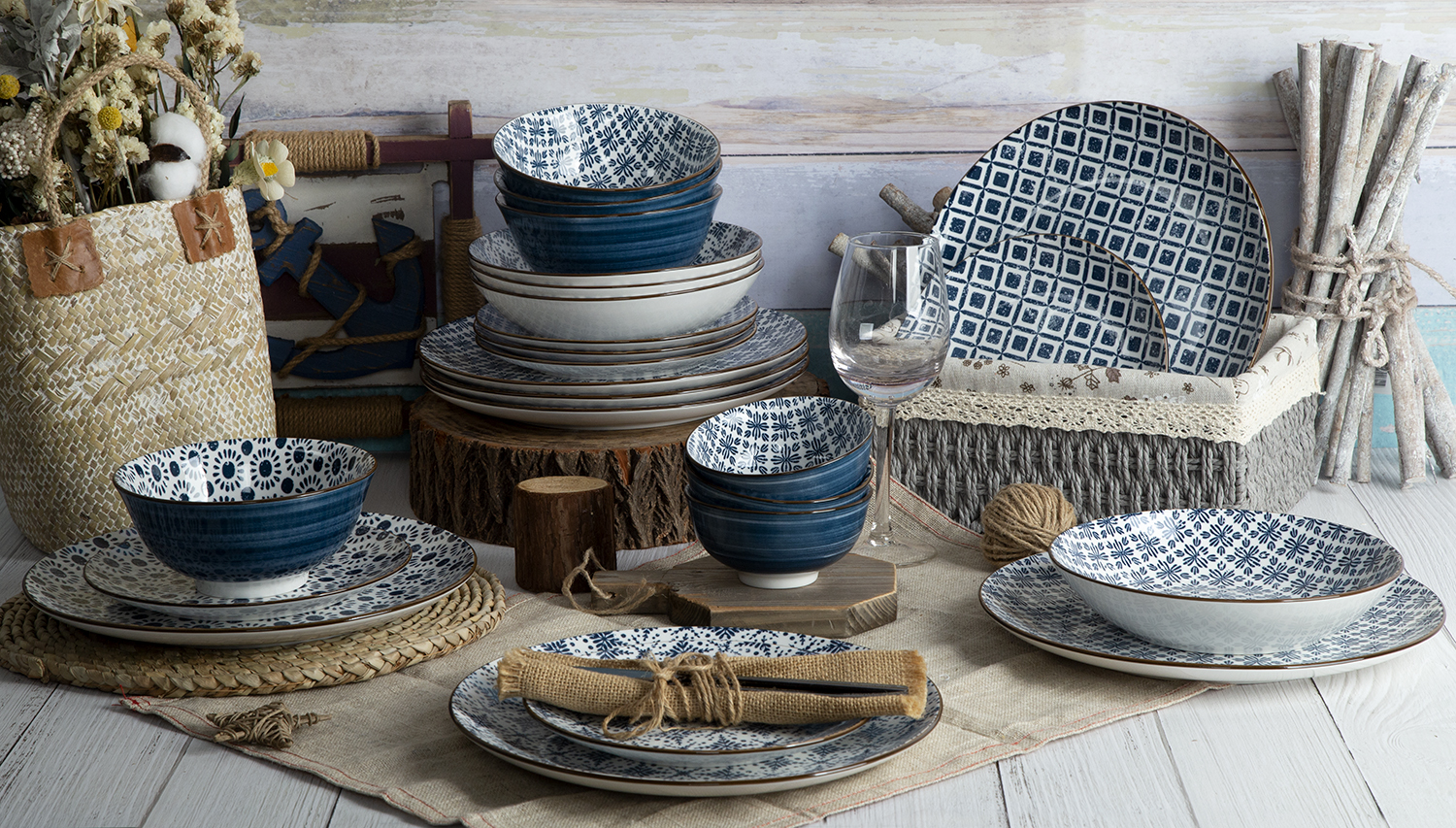 CHANGSHA HAPPY GO White Porcelain Printed Pattern Dinnerware Set |happygodinnerware.com