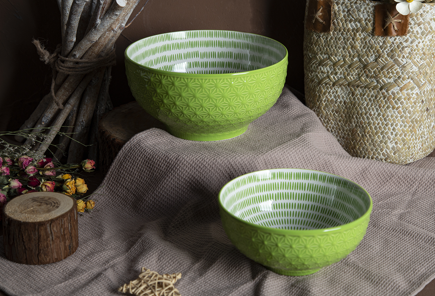 CHANGSHA HAPPY GO Green Ceramic Bowls with Embossed Floral Patterns and Printed Interiors | happygodinnerware.com