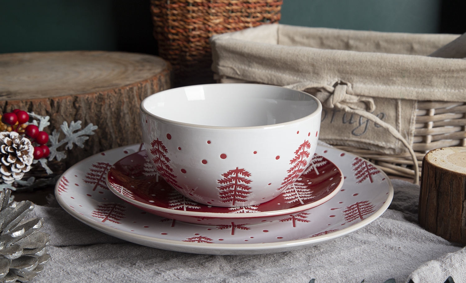CHANGSHA HAPPY GO Christmas Tree and Snowflake Printed | happygodinnerware.com