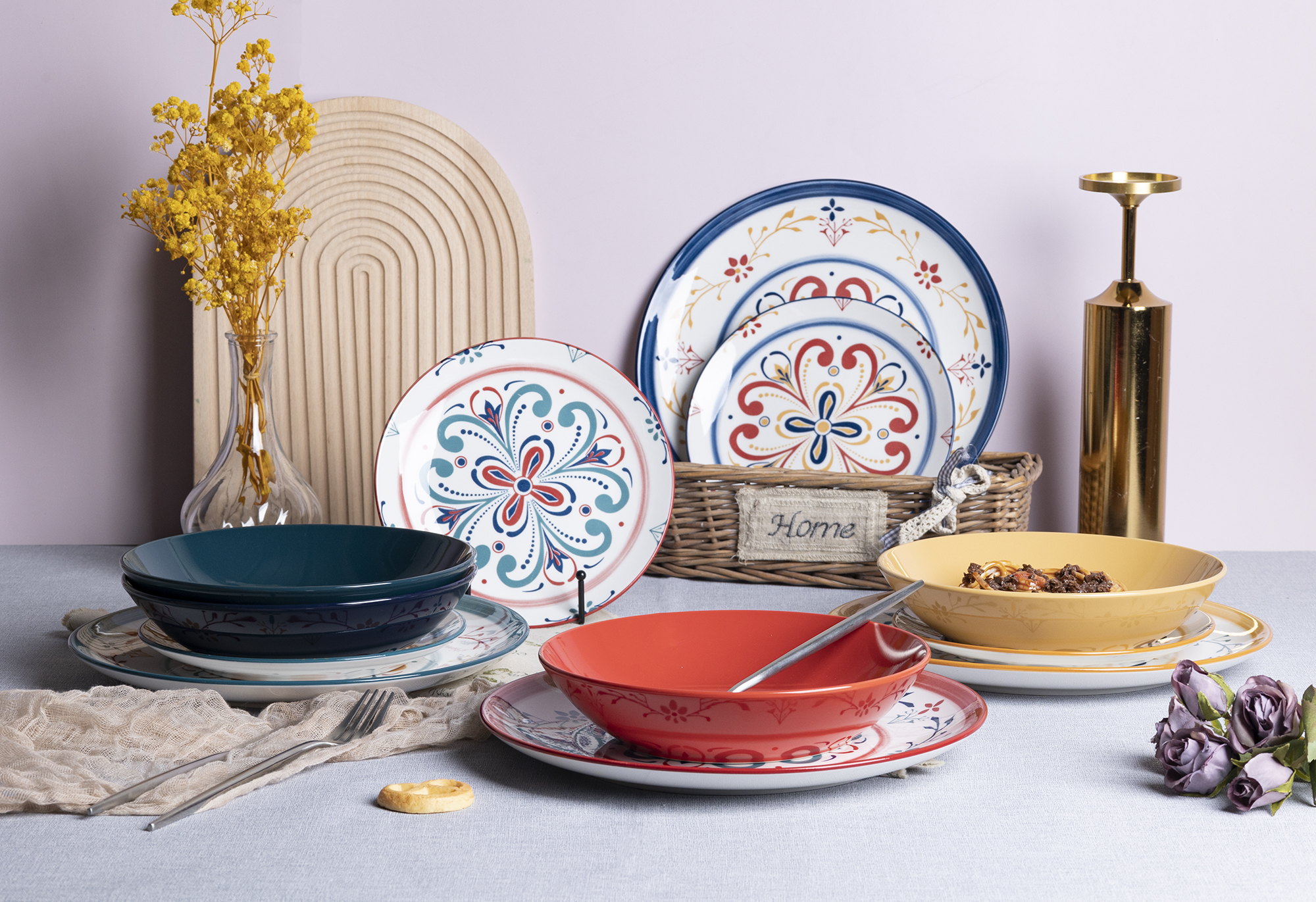 CHANGSHA HAPPY GO Watercolor Bloom Decal White Porcelain |happygodinnerware.com