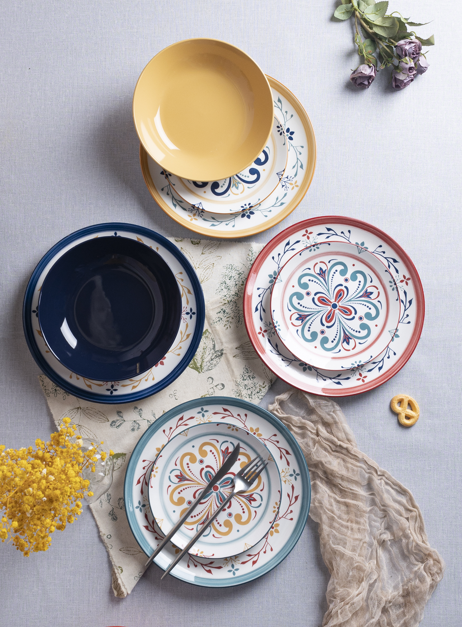 CHANGSHA HAPPY GO Watercolor Bloom Decal White Porcelain |happygodinnerware.com