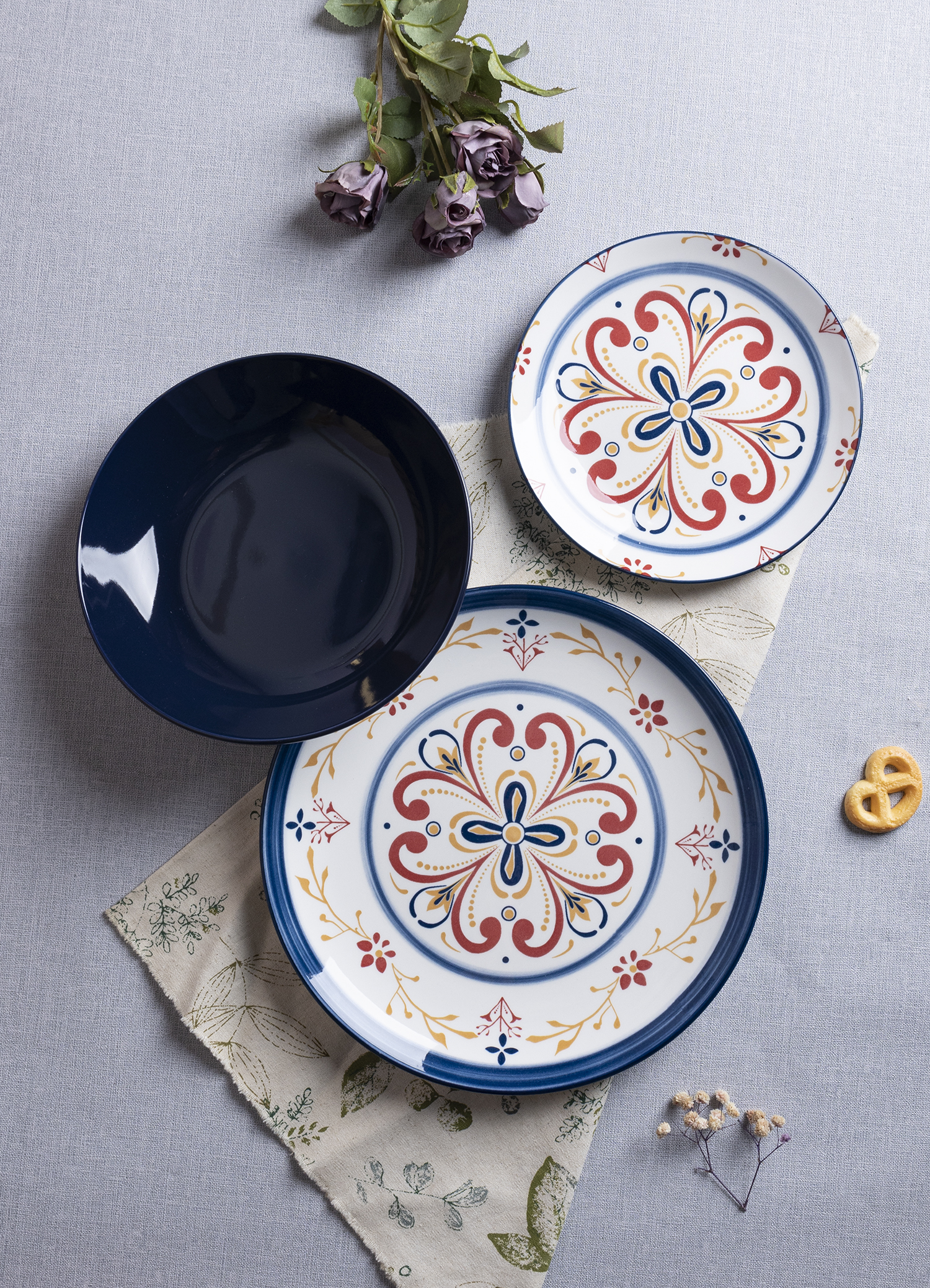 CHANGSHA HAPPY GO Watercolor Bloom Decal White Porcelain |happygodinnerware.com