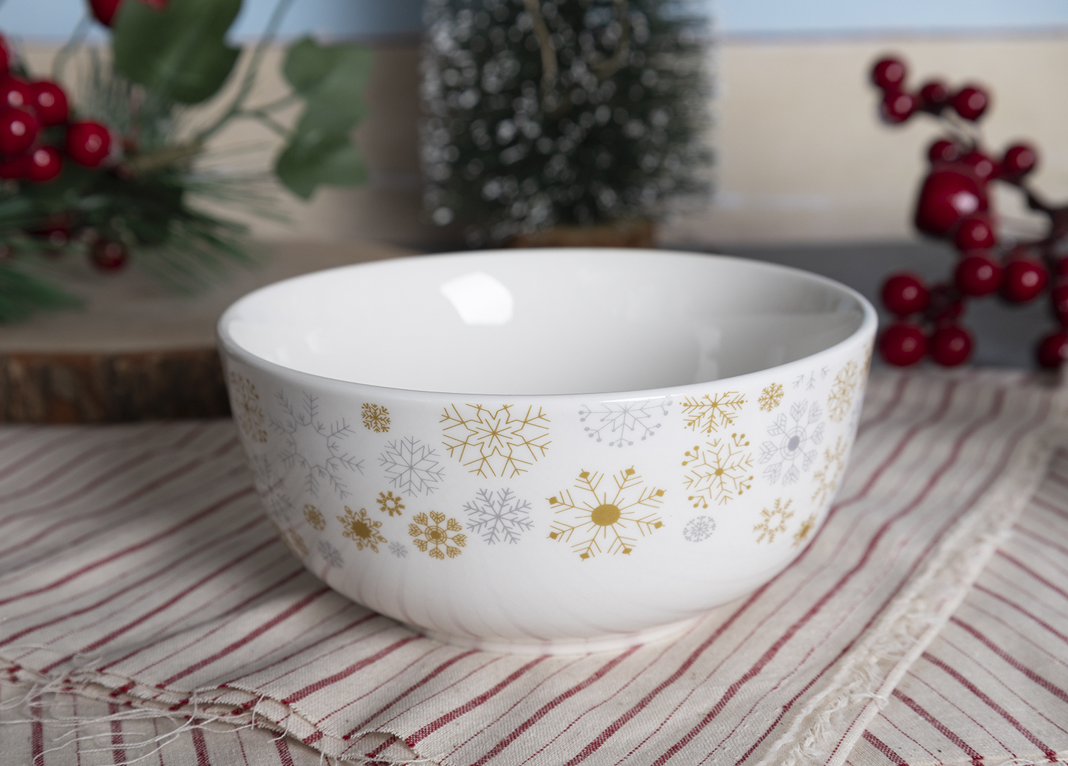 CHANGSHA HAPPY GO Christmas Deer & Snowflakes Print |happygodinnerware.com