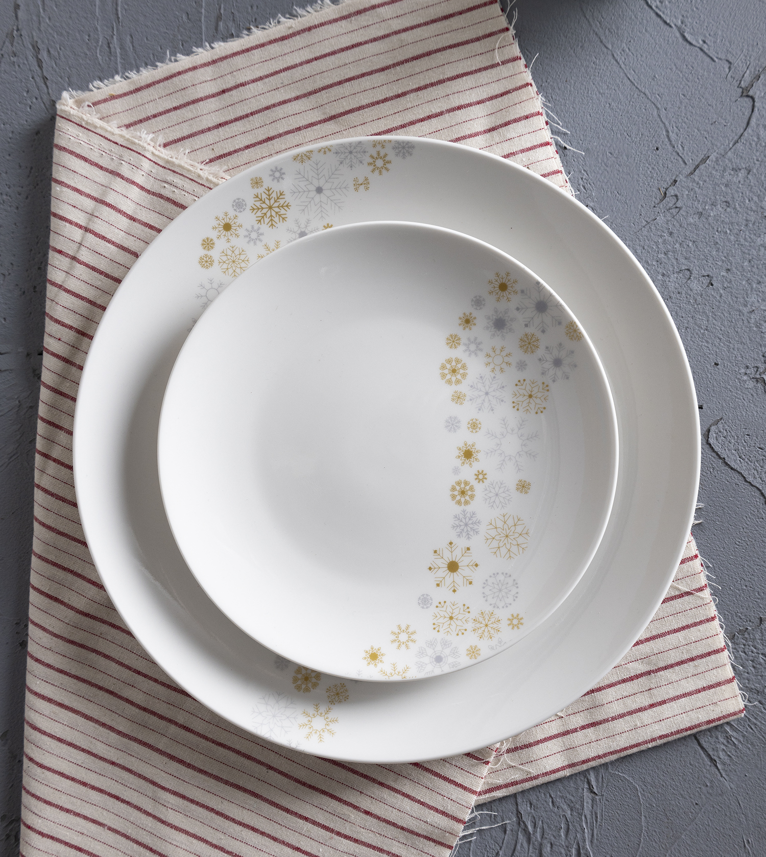 CHANGSHA HAPPY GO Christmas Deer & Snowflakes Print |happygodinnerware.com