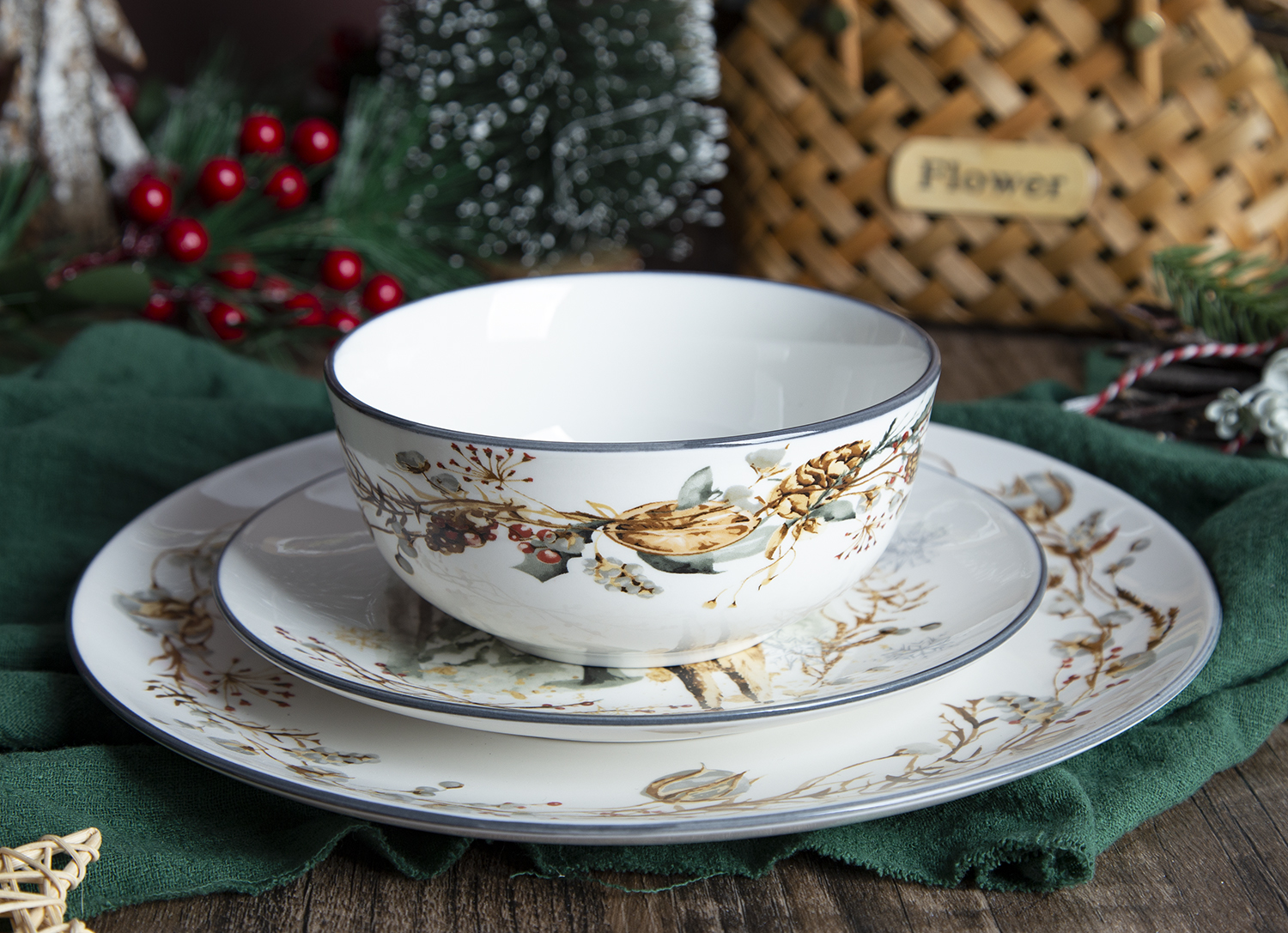 CHANGSHA HAPPY GO  Christmas Forest Deer Theme Decal Dinnerware Set with Pine Trees and Winter Elements  |happygodinnerware.com