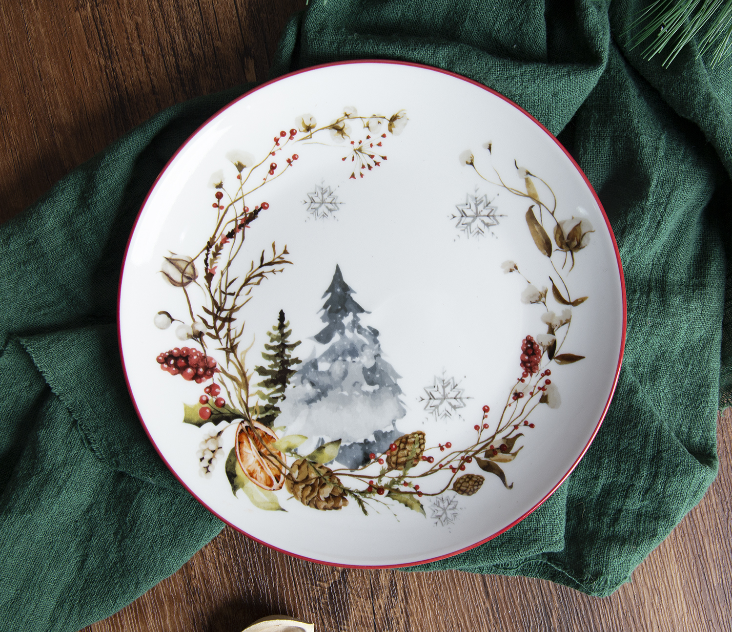 CHANGSHA HAPPY GO Christmas Forest Deer Decal Dinnerware Set with Red Rim and Holiday Woodland Scenes  |happygodinnerware.com