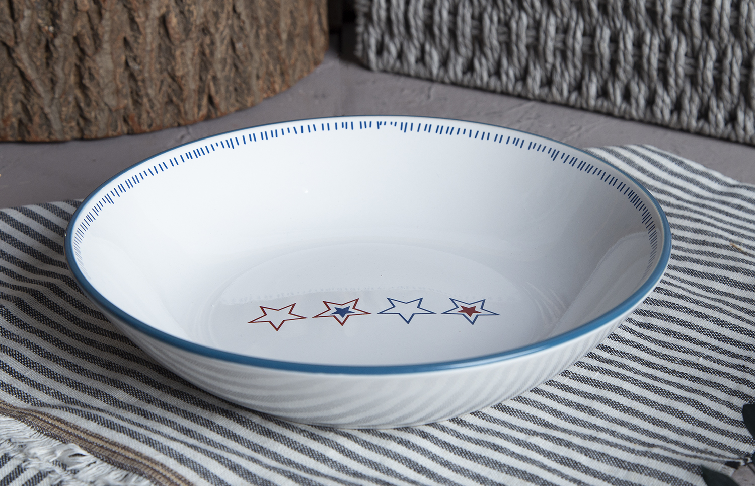 CHANGSHA HAPPY GO Patriotic American Style Decal Dinnerware Set with Stars, Stripes, and USA Flag Patterns  |happygodinnerware.com