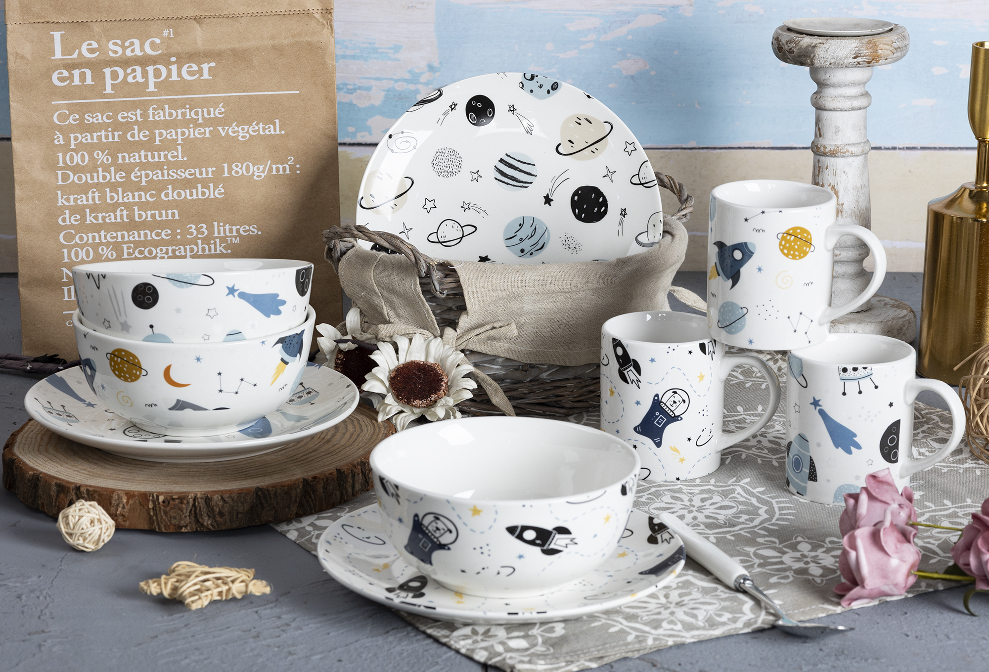 CHANGSHA HAPPY GO  Children's Space Adventure Decal Dinnerware Set with Cartoon Planets, Rockets, and Astronaut Designs  |happygodinnerware.com