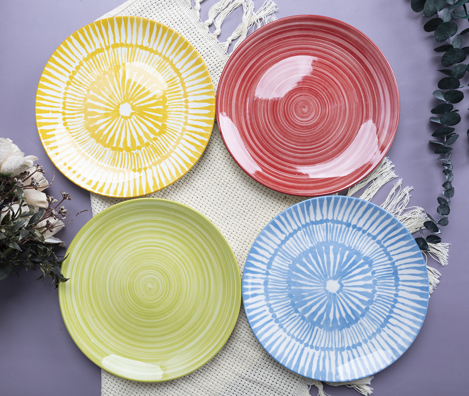 CHANGSHA HAPPY GO Handpainted-Style Speckled White Porcelain Dinnerware Set with Casual Brown and Blue Rims  |happygodinnerware.com