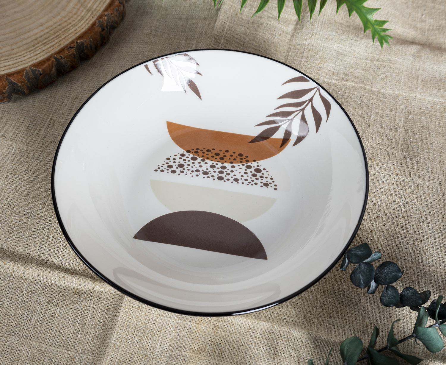 CHANGSHA HAPPY GO Modern White Porcelain Decal Dinnerware Set with Abstract Geometric and Nature-Inspired Designs |happygodinnerware.com