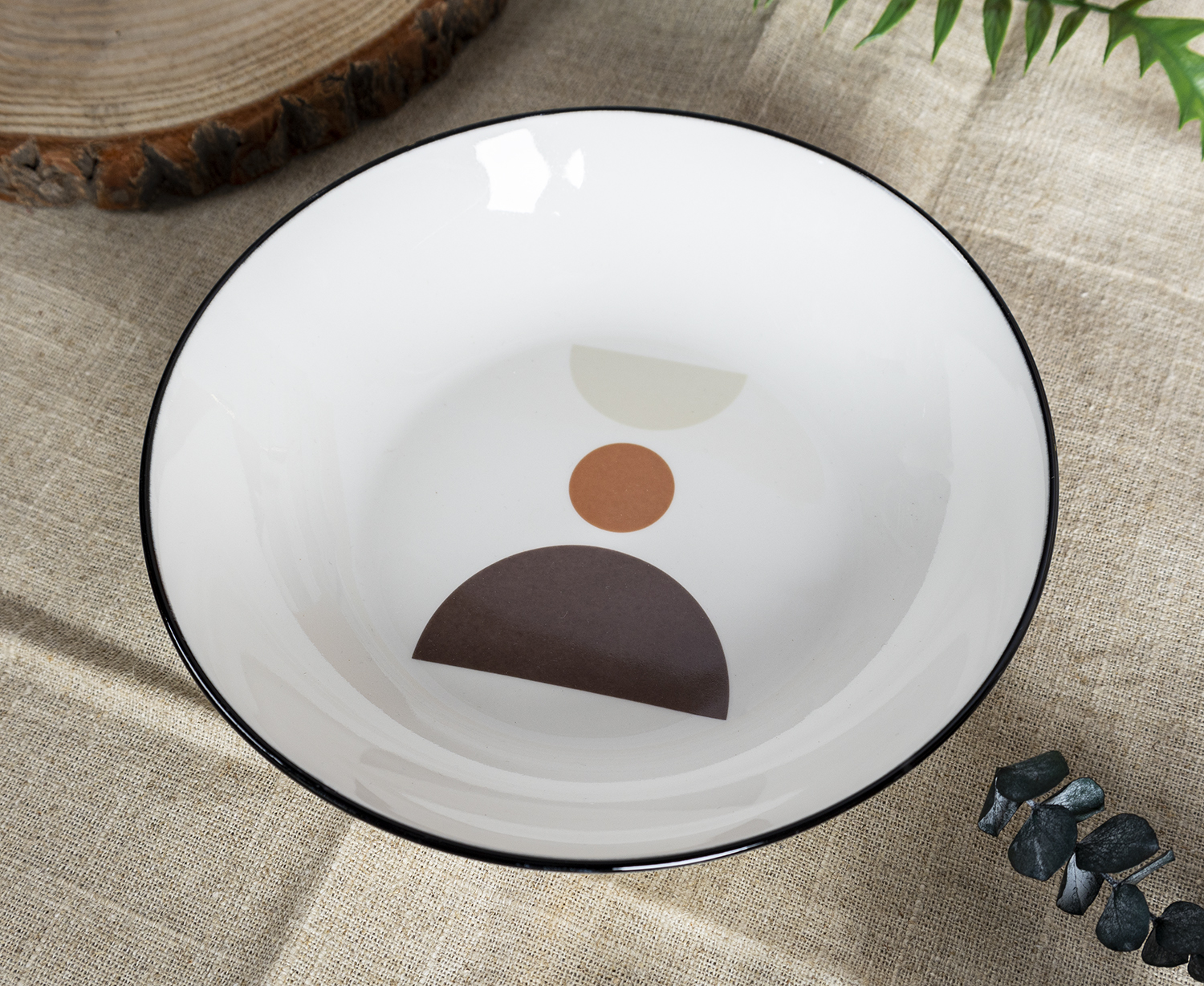 CHANGSHA HAPPY GO Modern White Porcelain Decal Dinnerware Set with Abstract Geometric and Nature-Inspired Designs |happygodinnerware.com