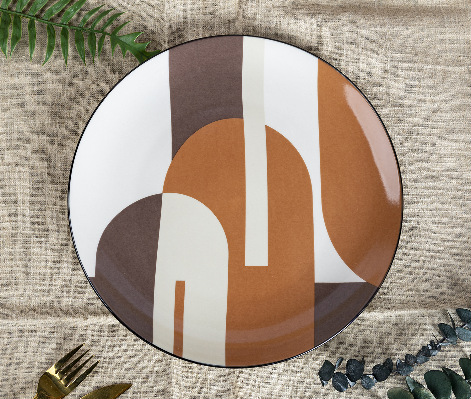CHANGSHA HAPPY GO Modern White Porcelain Decal Dinnerware Set with Abstract Geometric and Nature-Inspired Designs |happygodinnerware.com