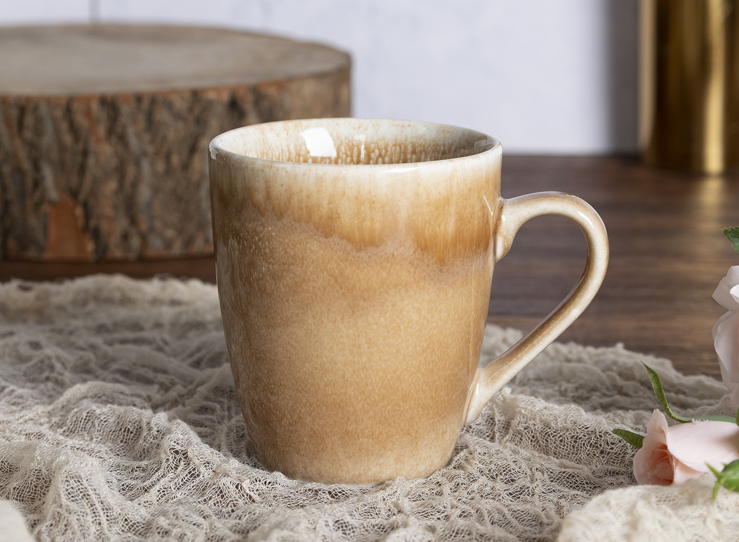 CHANGSHA HAPPY GO Reactive Glaze Porcelain Dinnerware Set with Gradient Color and Rustic Texture |happygodinnerware.com