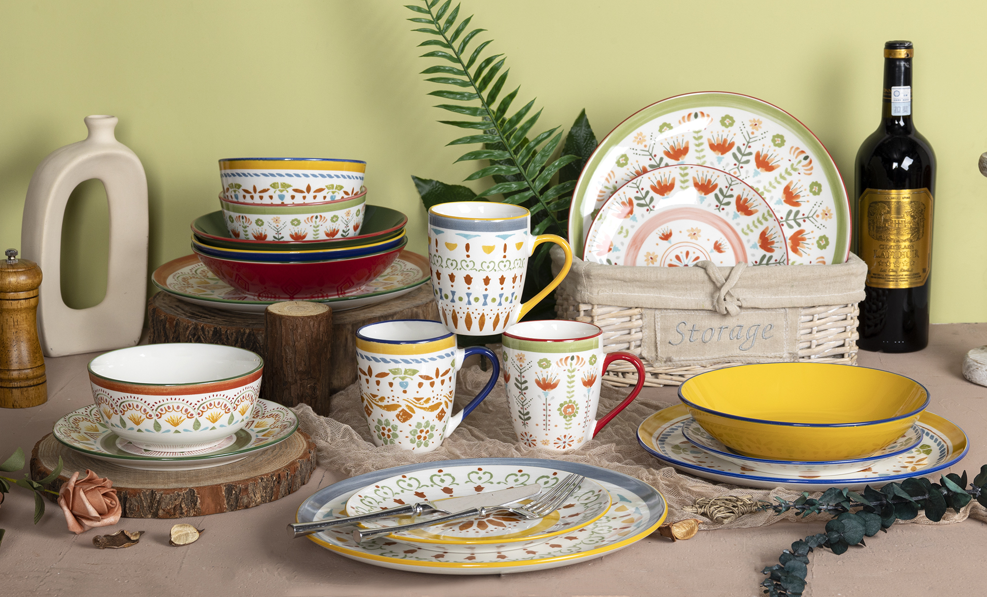 CHANGSHA HAPPY GO White Porcelain Decal Dinnerware Set with Multicolor Folk Art Floral Patterns and Vibrant Inner Glaze |happygodinnerware.com