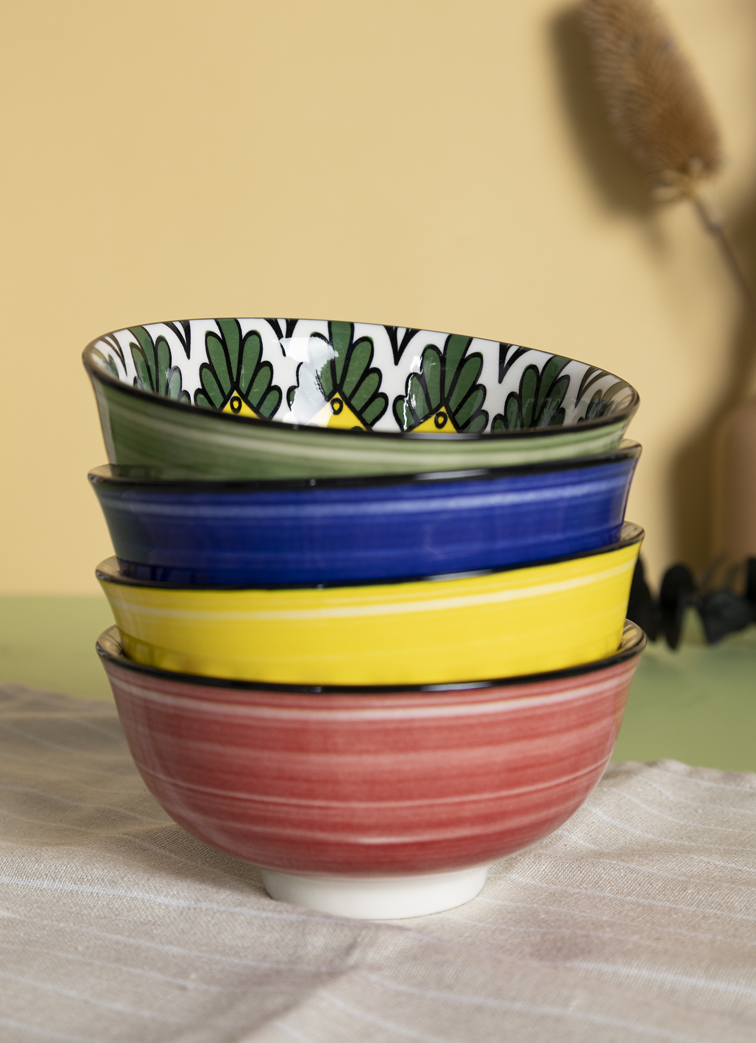 CHANGSHA HAPPY GO Colorful Porcelain Dinnerware Set with Mandala-Inspired Decal Patterns and Bold Contrasting Colors |happygodinnerware.com