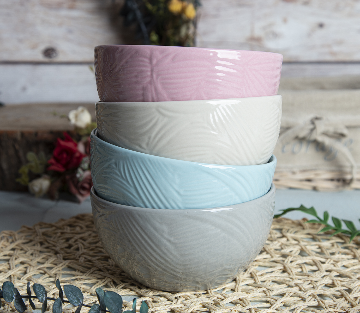 CHANGSHA HAPPY GO Embossed Glaze Porcelain Dinnerware with Pastel Colors |happygodinnerware.com