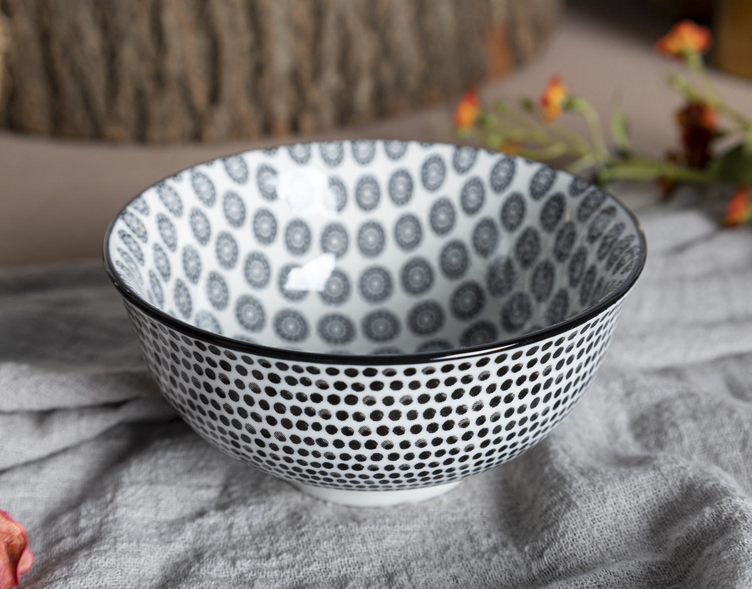 CHANGSHA HAPPY GO  Nordic Style Colorful Geometric Patterned Porcelain Bowl Set with Mixed Designs   |happygodinnerware.com