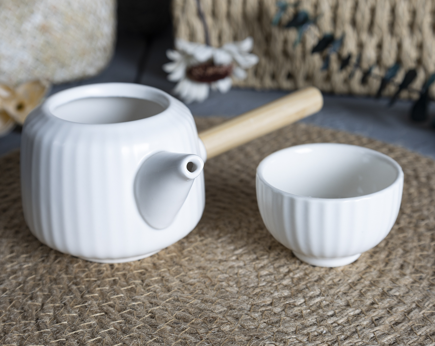 CHANGSHA HAPPY GO  Elegant Embossed New Bone China Tea Set with Wooden Handle in Minimalist White Finish |happygodinnerware.com