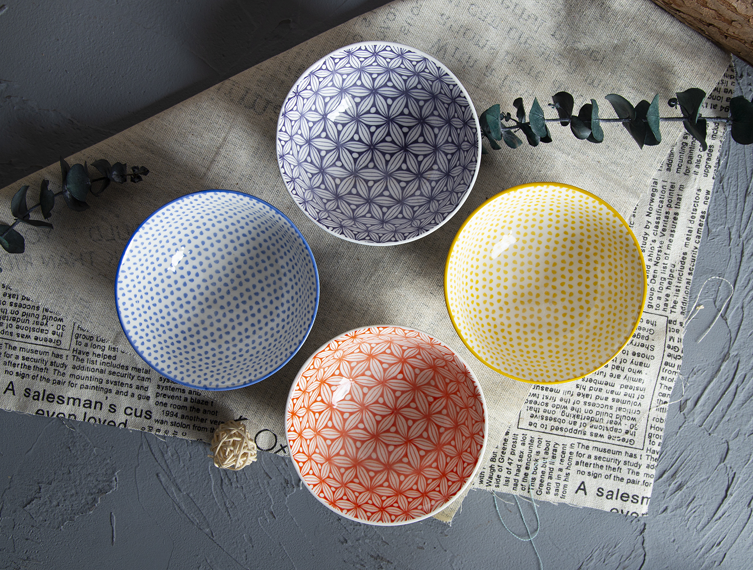 CHANGSHA HAPPY GO Embossed Stoneware Bowls with Floral Patterns | happygodinnerware.com