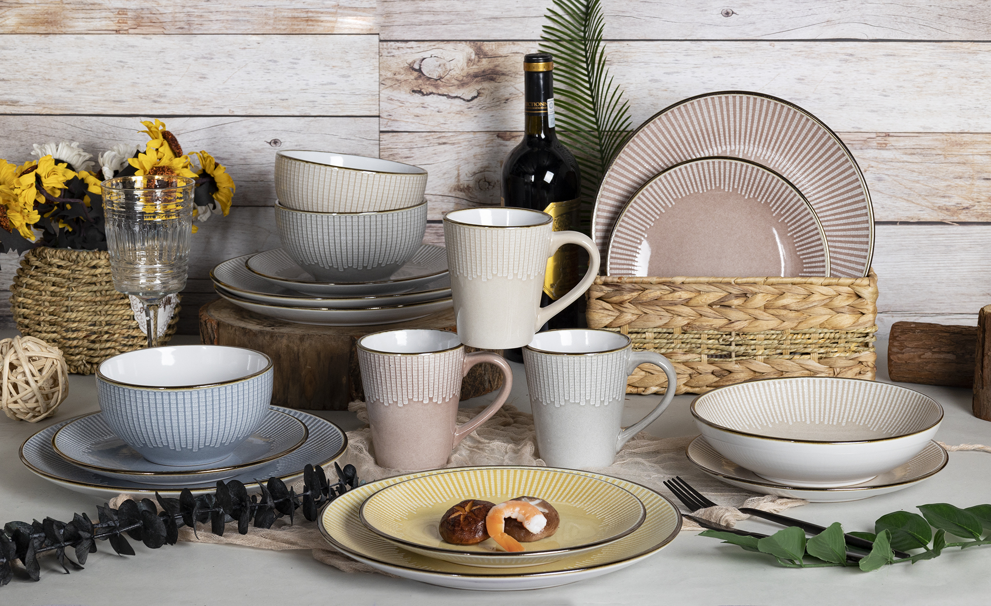 CHANGSHA HAPPY GO  Modern Striped Stoneware Dinnerware Set with Subtle Reactive Glaze and Embossed Print for Everyday Elegant Dining |Dopamine Series Ceramics|happygodinnerware.com