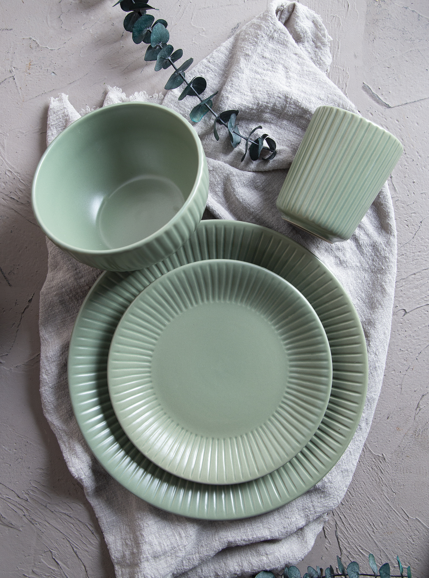 CHANGSHA HAPPY GO Color Glaze Ceramic Tableware with Unique Color Combinations |Dopamine Series Ceramics|happygodinnerware.com