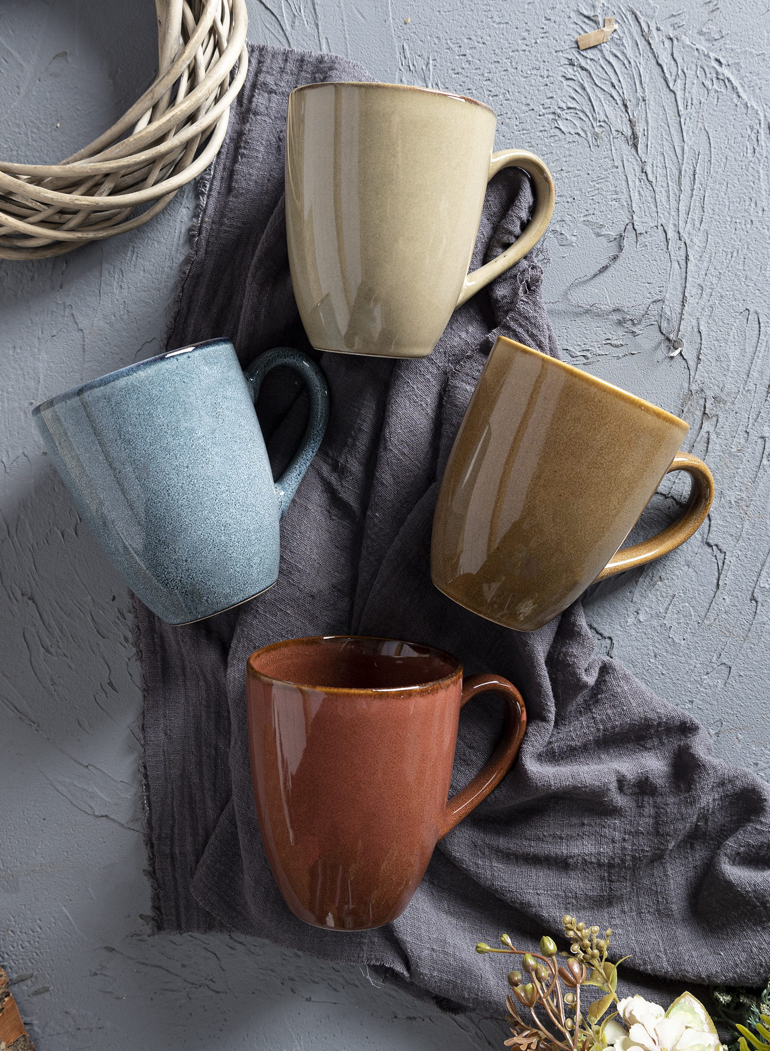 CHANGSHA HAPPY GO Neutral Reactive Glaze Stoneware Tableware Set in Matte Gray and Ivory with Double-Layer Glazing |happygodinnerware.com