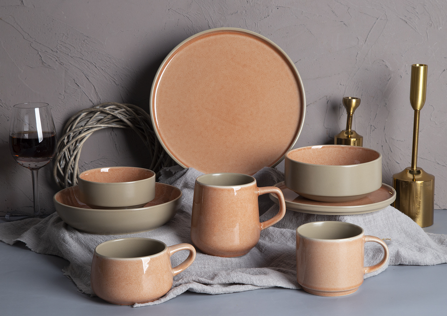 CHANGSHA HAPPY GO Peach & Sand Reactive Duo |happygodinnerware.com